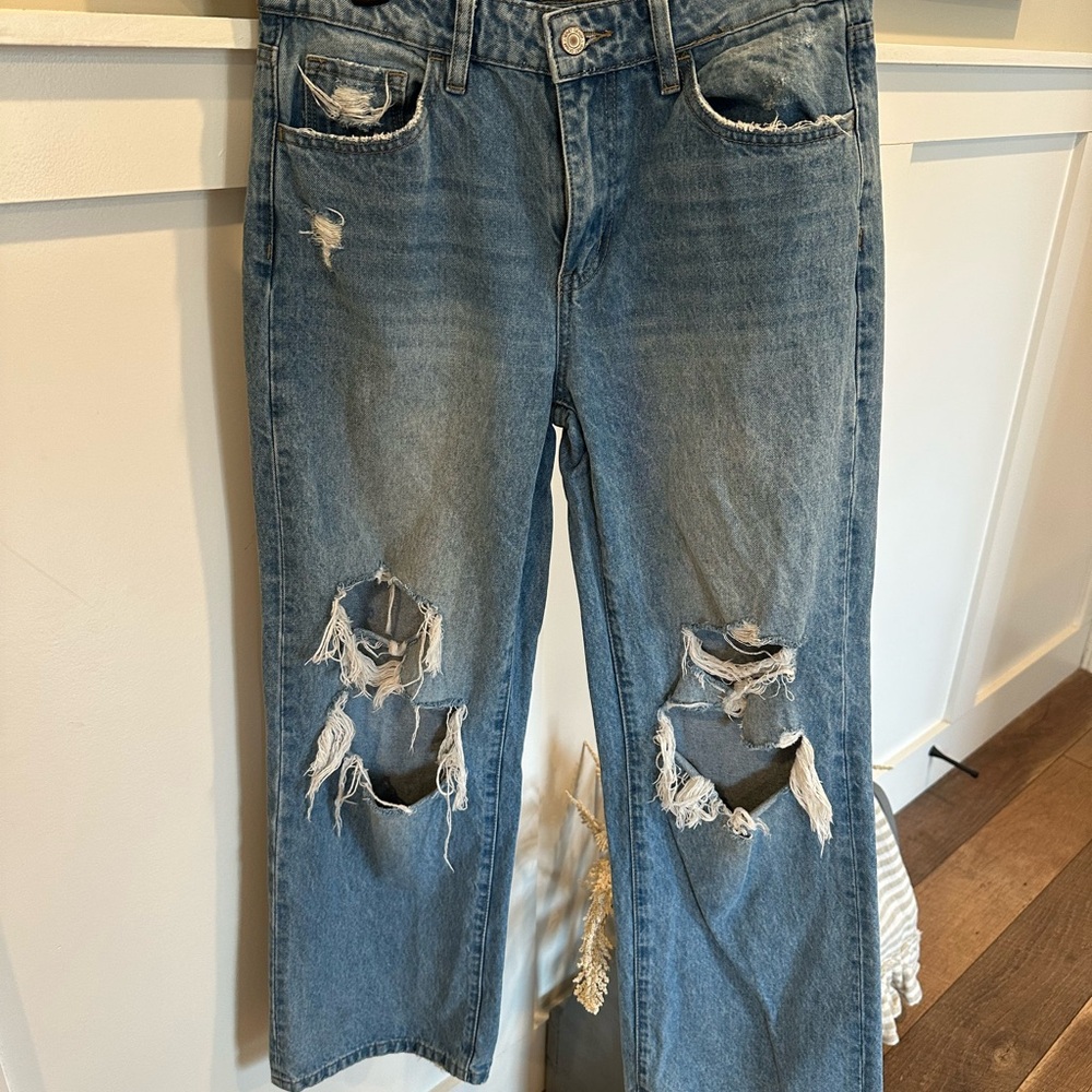 Distressed Blue Ankle Jeans